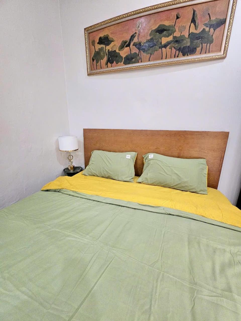 Azalea Apartment Hanoi Exteriör bild
